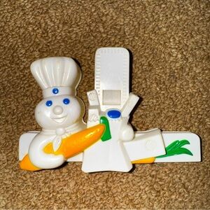 Vintage Pillsbury Doughboy chip clip white